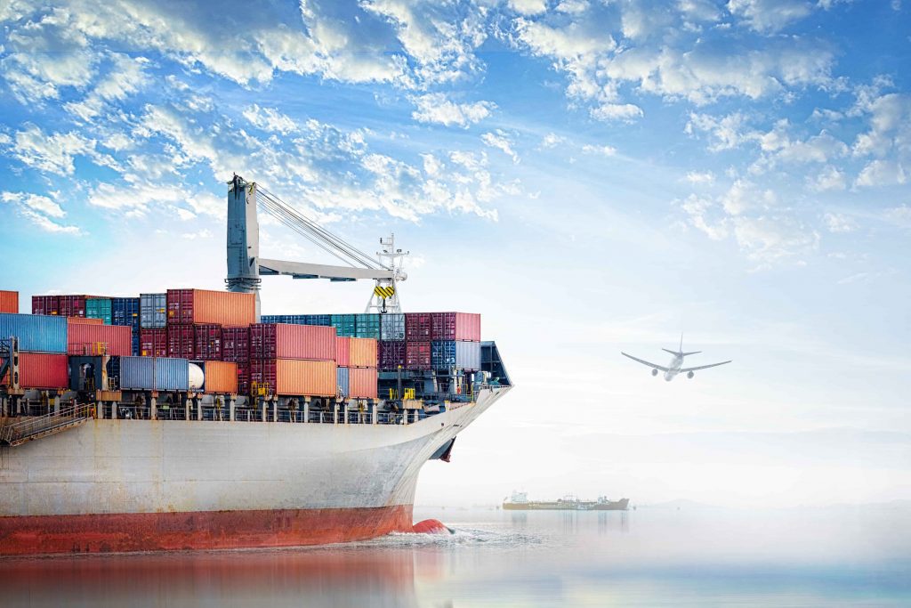 freight forwarding through cargo ship