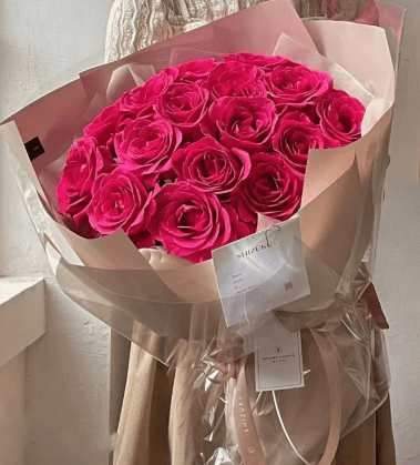 Love in Bloom: Naz Flowers and Gifts’ Guide to Creating the Perfect Valentine’s Day