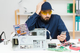 How Do Montclair NJ Technicians Handle Complex System Crashes?